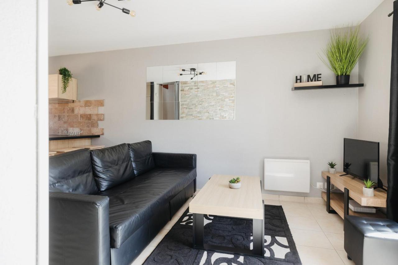 Charmante Maison Contemporaine Idealement Situee Ferienhaus