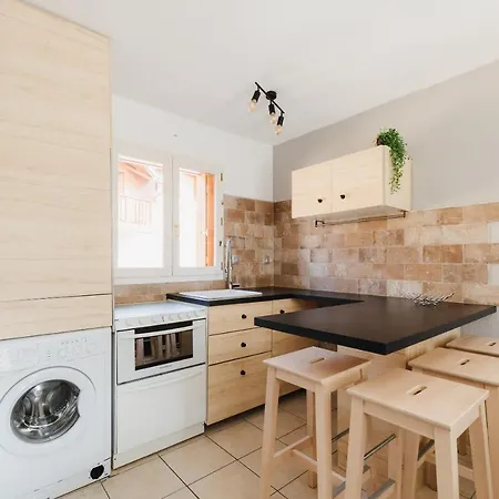 Charmante Maison Contemporaine Idealement Situee Embrun Exterior foto